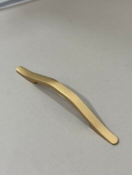 PUXADOR ZEN JAZZ DOURADO 96MM